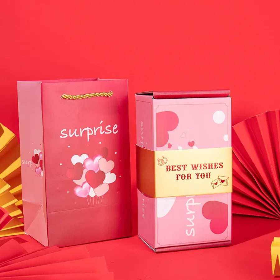 Geschenkbox in Rosa mit Best-Wishes-Motiv