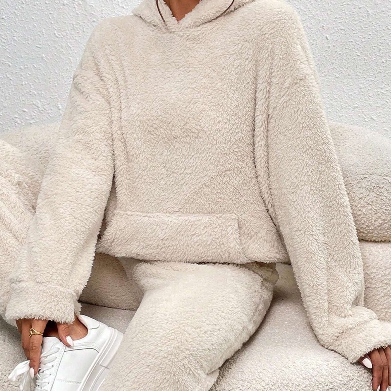 Ultra-bequemer Teddy Hausanzug mit Kapuze – Lana