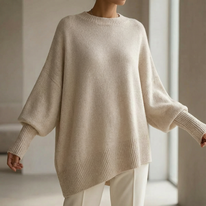 Oversized Pullover mit asymmetrischem Saum