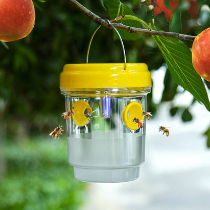 Solarbetriebene Wespenfalle mit LED-Anlockung | 1+1 GRATIS