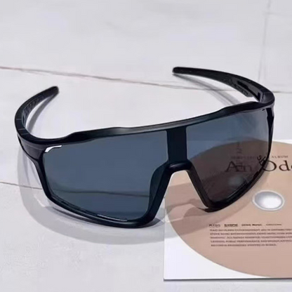 VisionFlex™ | Sportbrille – Photochrom, UV-Schutz & Panorama-Design