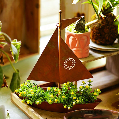 Seaborn Haven™ | Dekorativer Blumentopf im Segelboot-Design