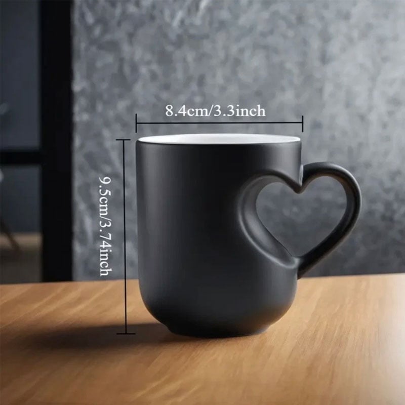 Farbwechsel Tasse mit Herzgriff aus Keramik 400 ml
