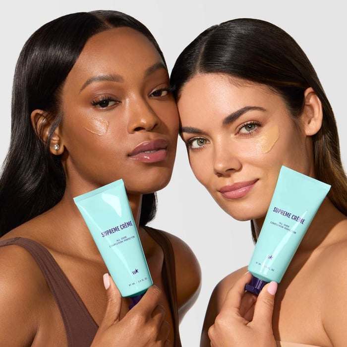 GlowNectar™ - Lang anhaltender feuchtigkeitsspendender Concealer für makellosen Glanz