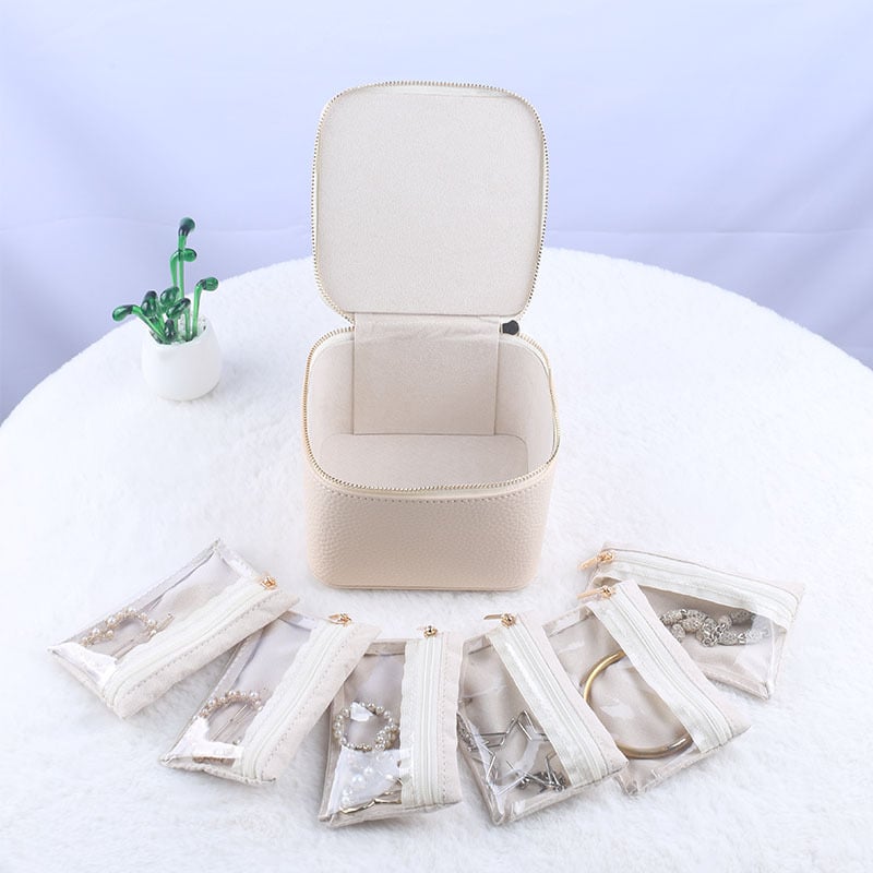 Schmuck-Organizer mit 12 Reißverschlusstaschen | JewelVault™