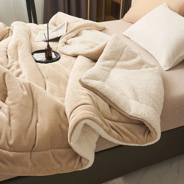 Luxuriöse Flanell-Fleece Decke maschinenwaschbar | SoftHug™