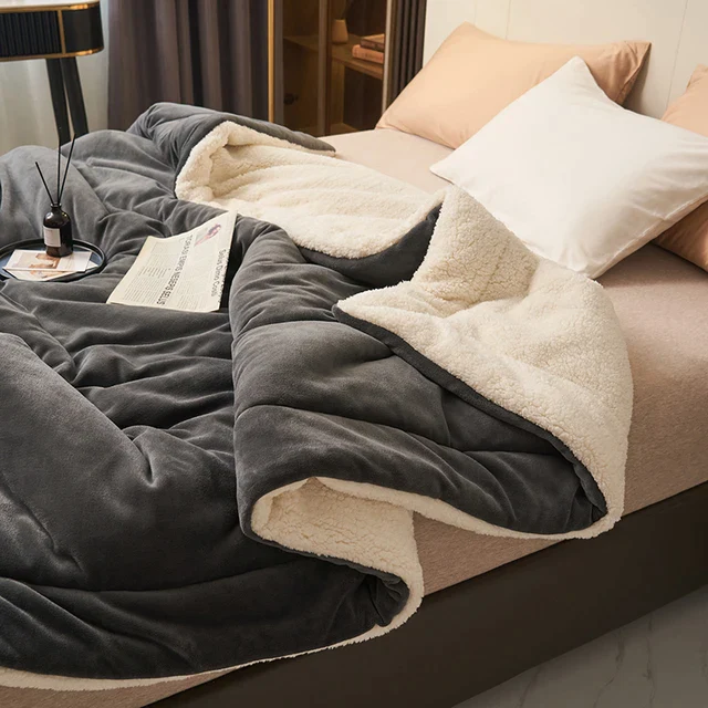 Luxuriöse Flanell-Fleece Decke maschinenwaschbar | SoftHug™