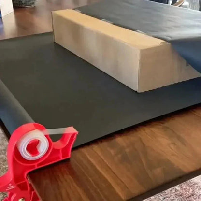 Geschenkpapier sauber schneiden
