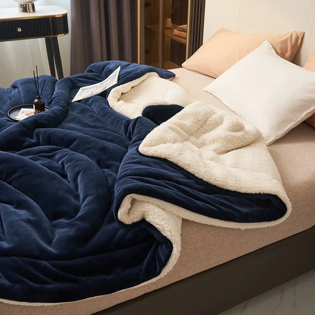 Luxuriöse Flanell-Fleece Decke maschinenwaschbar | SoftHug™