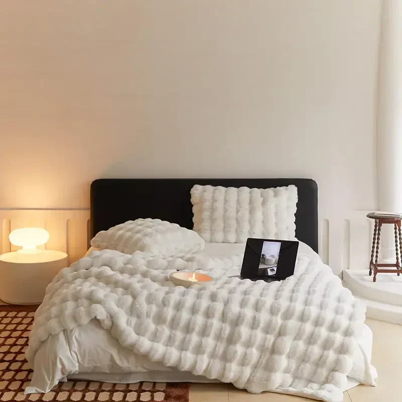 Wendbare Fleece-Decke mit zwei Texturen | SnuggleSoft™