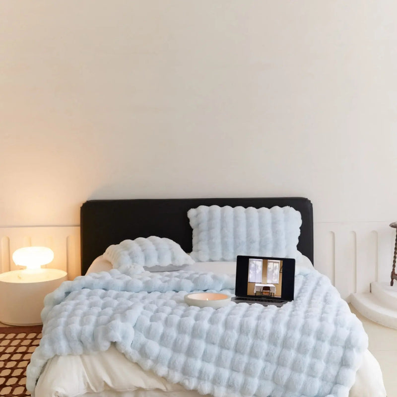 Wendbare Fleece-Decke mit zwei Texturen | SnuggleSoft™
