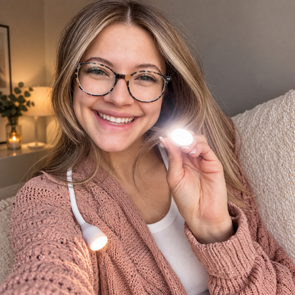 LED Nackenlampe mit 3 Lichtfarben und USB C Aufladung
