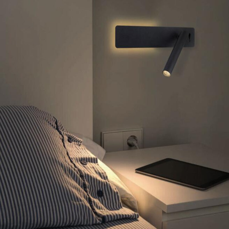 LED-Lesewandleuchte über dem Bett