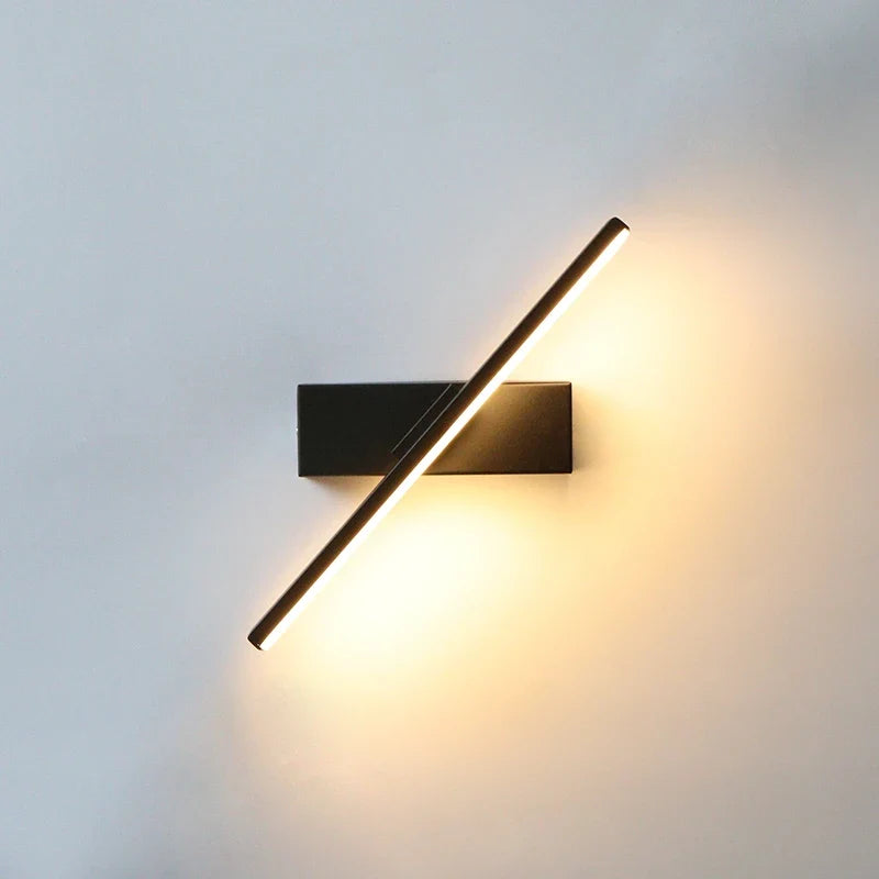 LED-Wandleuchte schwenkbar Schwarz mit warmem Licht