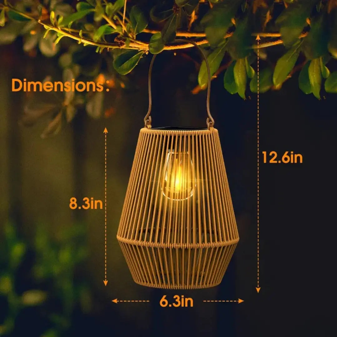 SolaraWeave™ | Solar Laterne – Rattan Design, warmes LED-Licht, automatisch & wetterfest