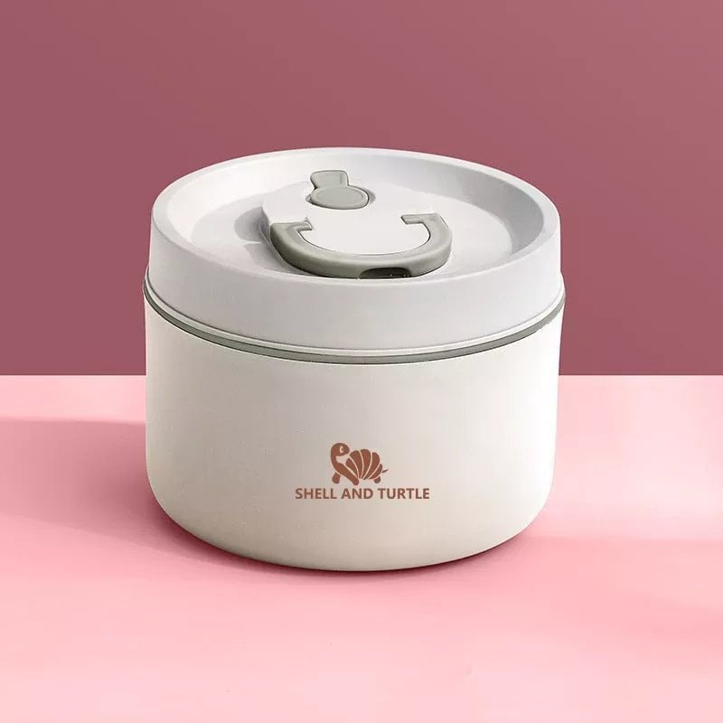 Isolierte Lunchbox geschlossen