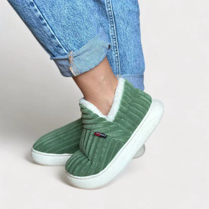Jetzt warm & gemütlich durch den Winter | ALOE™ Winter Hausschuhe