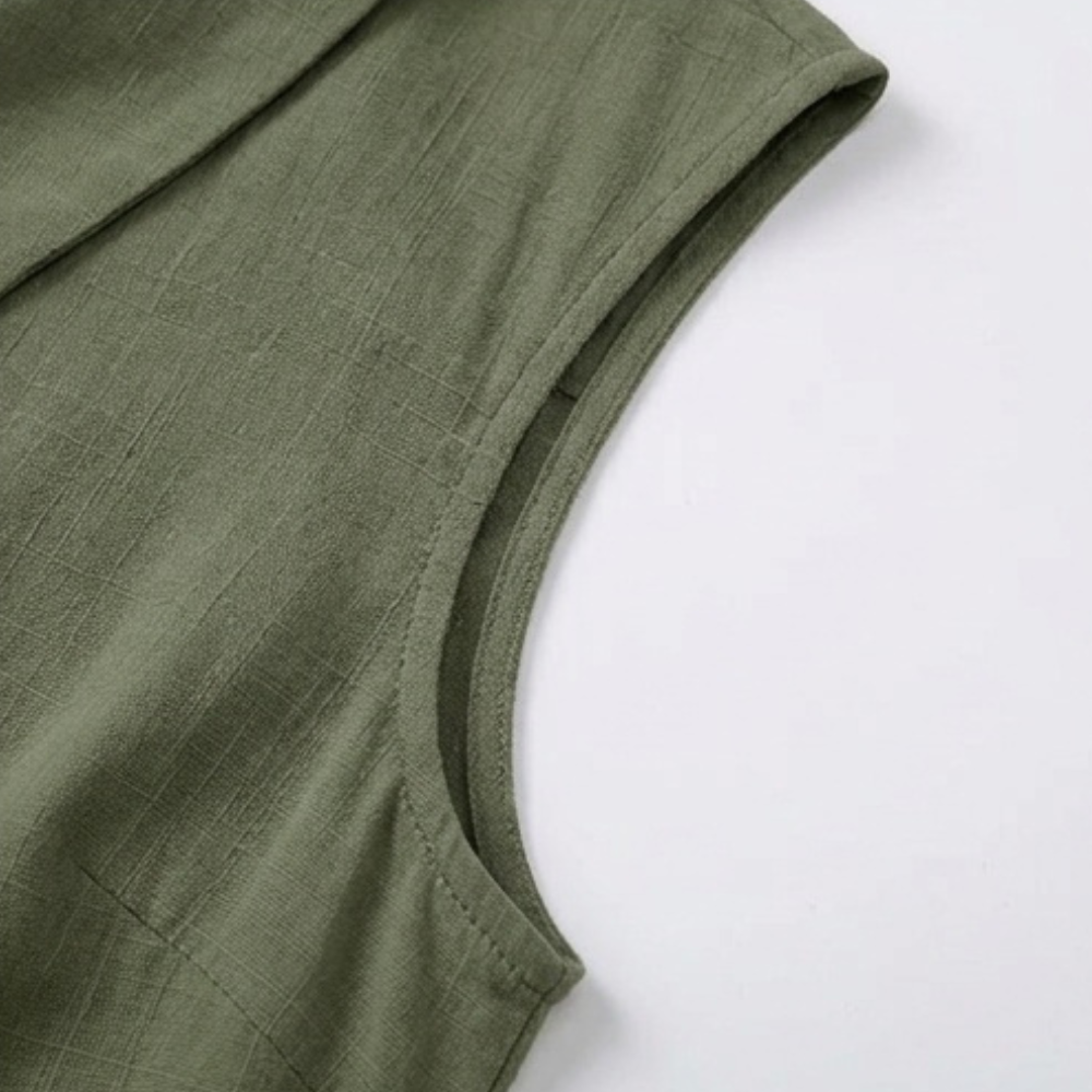 Elegante Sommerbluse ohne Ärmel – Kühl tragen, ohne die Oberarme zu zeigen