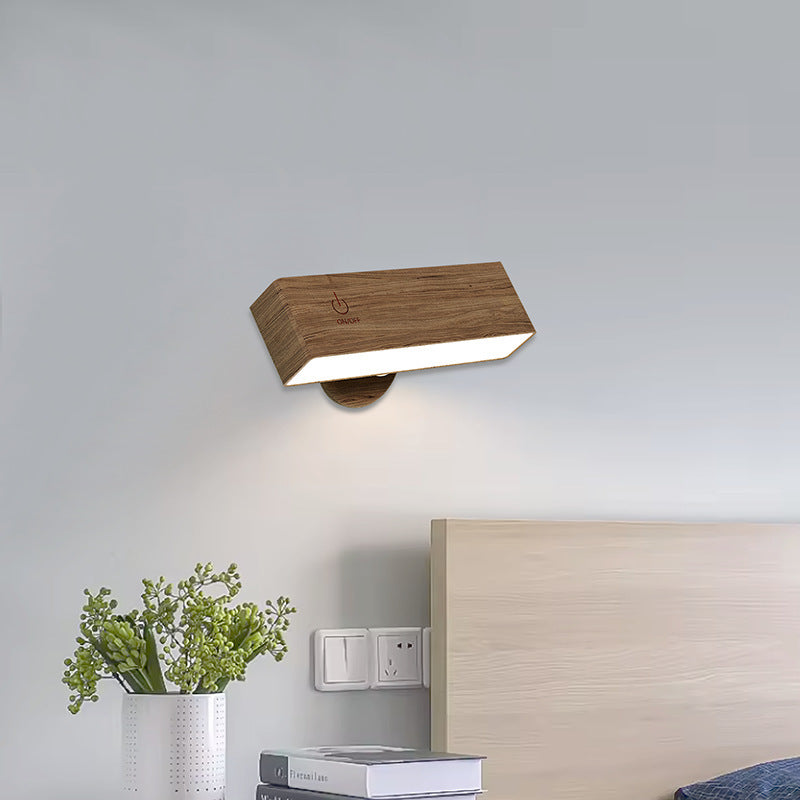 Kabellose Wandlampe mit Holzfinish – Ansicht 1