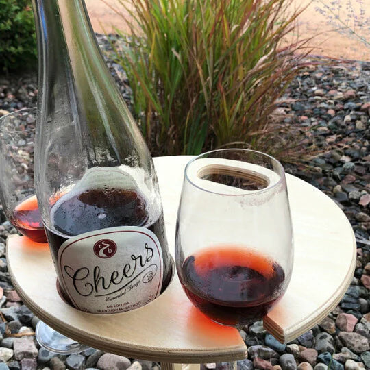 Picknick Weintisch | Wein Tisch Outdoor | Stabiler Halt & Sicherer Genuss | VinoStake