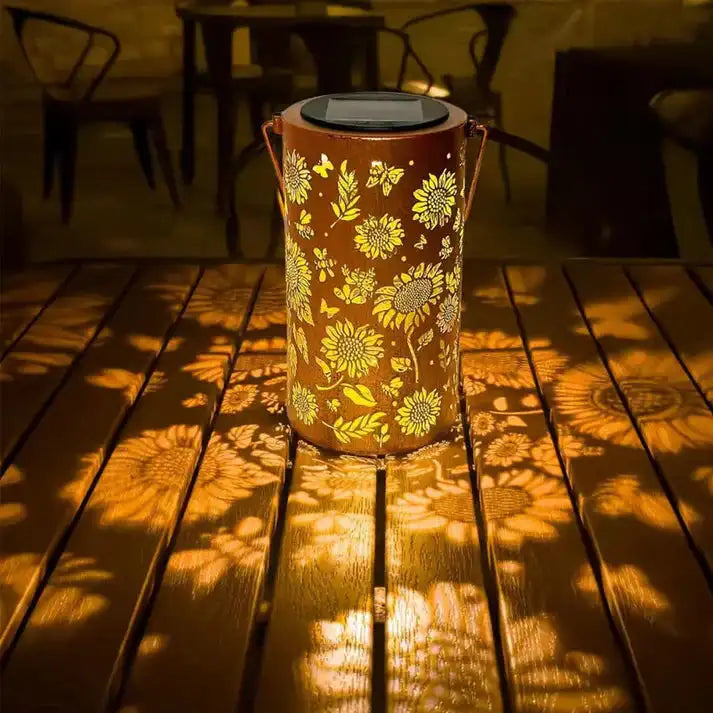 BloomLight™ Sonnenblumen-Solar-Laterne – Zaubert Lichtmuster in deinen Garten