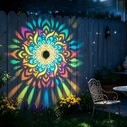 MandalaGlow™ – Solar-Wandleuchte