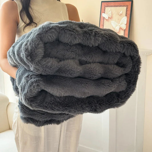 🔥 Nur Heute: 50% RABATT | CosyLuxe™ Ultra-Flauschdecke – Doppellagig, Extra Dick & Traumhaft Weich