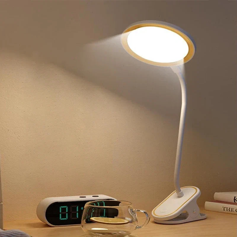 LED Tischlampe mit USB-Ladekabel