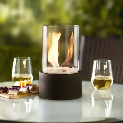 FlammenKlar™ | Tischfeuer Laterne – Echtes Flammenlicht, Glaszylinder & wetterfester Stahl