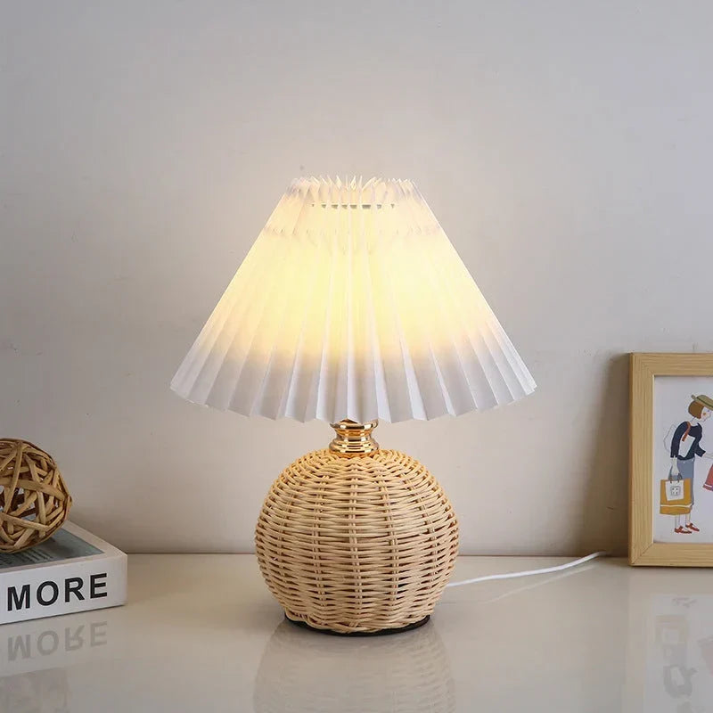 Tischlampe Rattansockel Creme