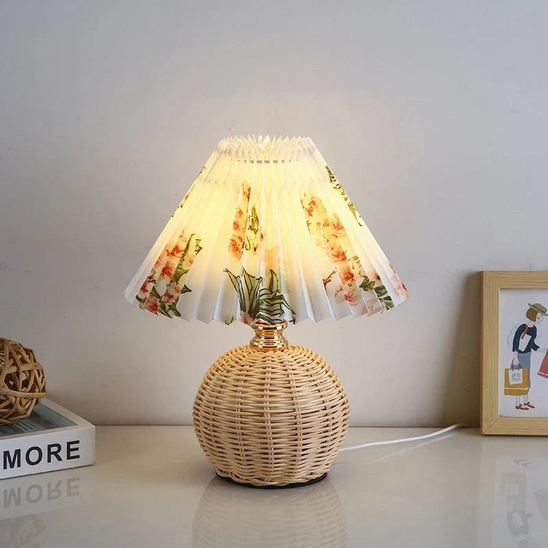 Tischlampe Rattansockel Blume