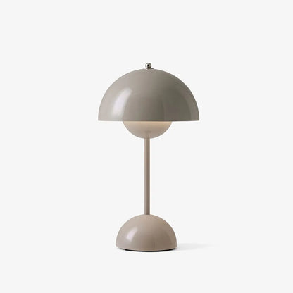 LED-Tischlampe Lumora | Dimmbar in 3 Stufen | USB-Aufladbar | Skandinavisches Design