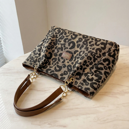 Lynxe™ Leopard-Tote – Statement-Tasche mit goldenem Ketten-Detail