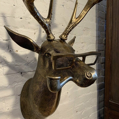 Tierkopf-Wanddeko aus Kunstharz – handbemalt