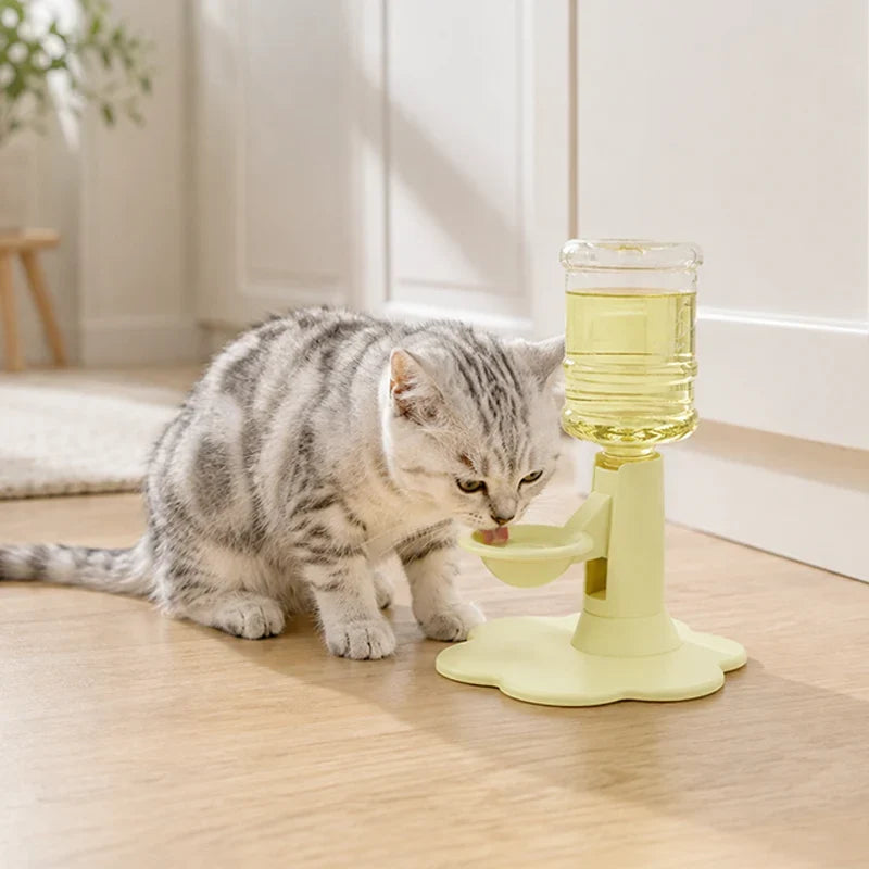 Katzen Trinkbrunnen ohne Strom mit Schwerkraft System 650 ml