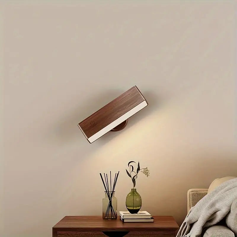 Kabellose Wandlampe mit Holzfinish – Ansicht 4