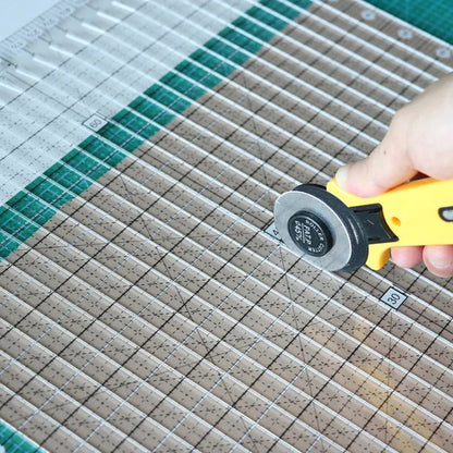 50% RABATT | QuiltMate™ - Für perfekte Stoffzuschnitte in Rekordzeit!