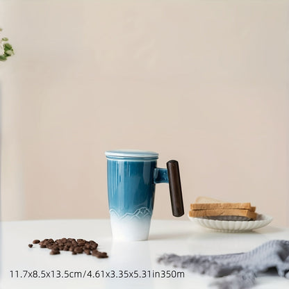 TeaCraft Tasse Himmelblau auf dem Tisch
