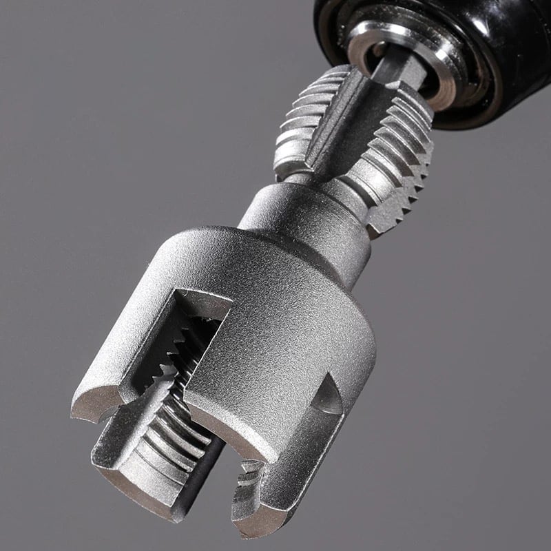 PipeMaster™ | Gewindeschneider – Innen & Außen präzise in einem Tool