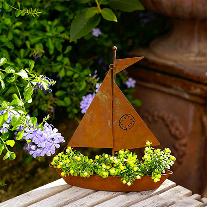 Seaborn Haven™ | Dekorativer Blumentopf im Segelboot-Design