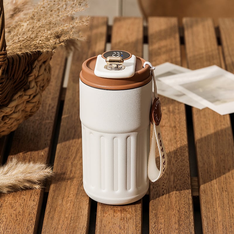 Premium Thermobecher mit LED-Temperaturanzeige – Stilvoll & Auslaufsicher