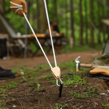 SturmBlick™ | Endlich sorgenfrei: Ausrüstung sitzt bei Sturm und Dunkelheit bombensicher!