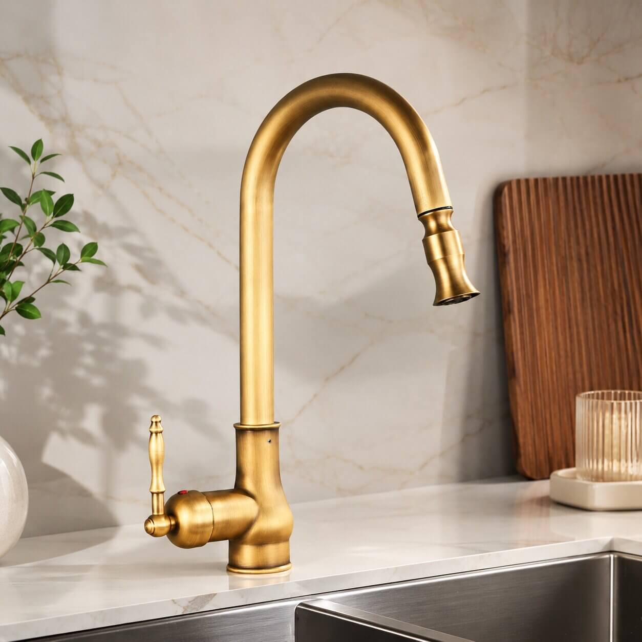 Küchenarmatur mit ausziehbarer Brause aus Messing | BrassFlow™