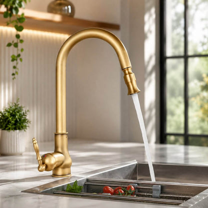 Küchenarmatur mit ausziehbarer Brause aus Messing | BrassFlow™