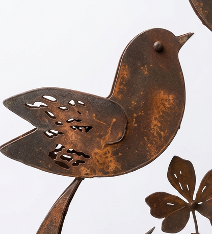 Rustikaler Gartenstecker mit Vogel- & Wildblumenmotiv aus Eisen – in 4 Größen (30–45 cm)
