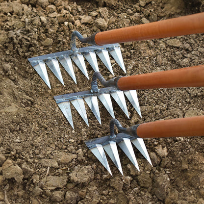 SoilMaster™ | Gartenhacke aus Kohlenstoffstahl – Scharfe Zinken für Jäten und Bodenlockerung