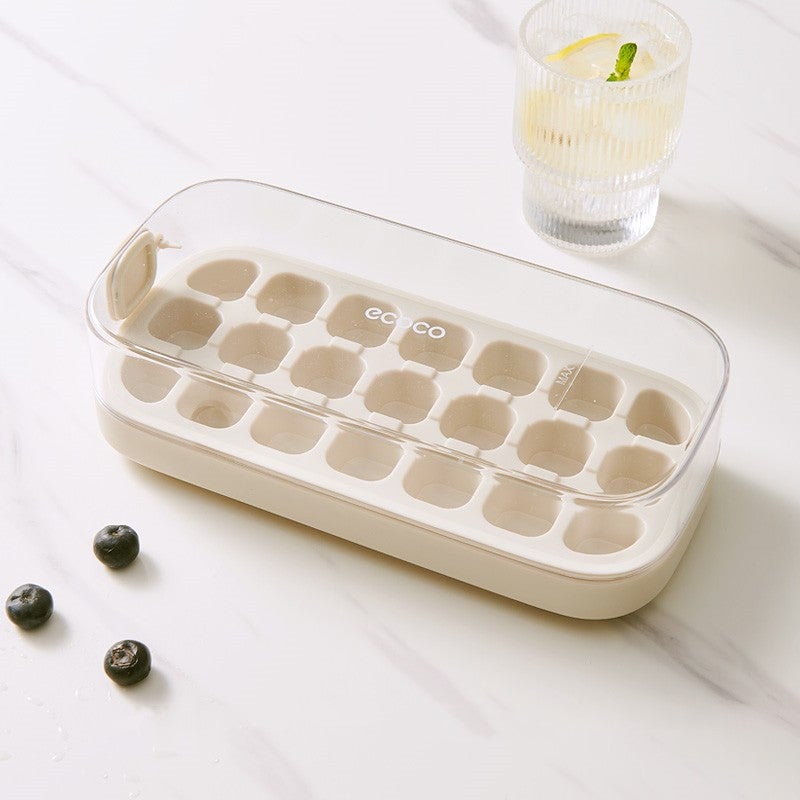 CoolCraft Pro™ | Endlich perfekt geformte Eiswürfel, die deine Drinks zum strahlenden Highlight machen!