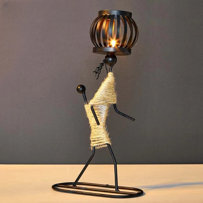 Kerzenständer Figur mit Laterne
