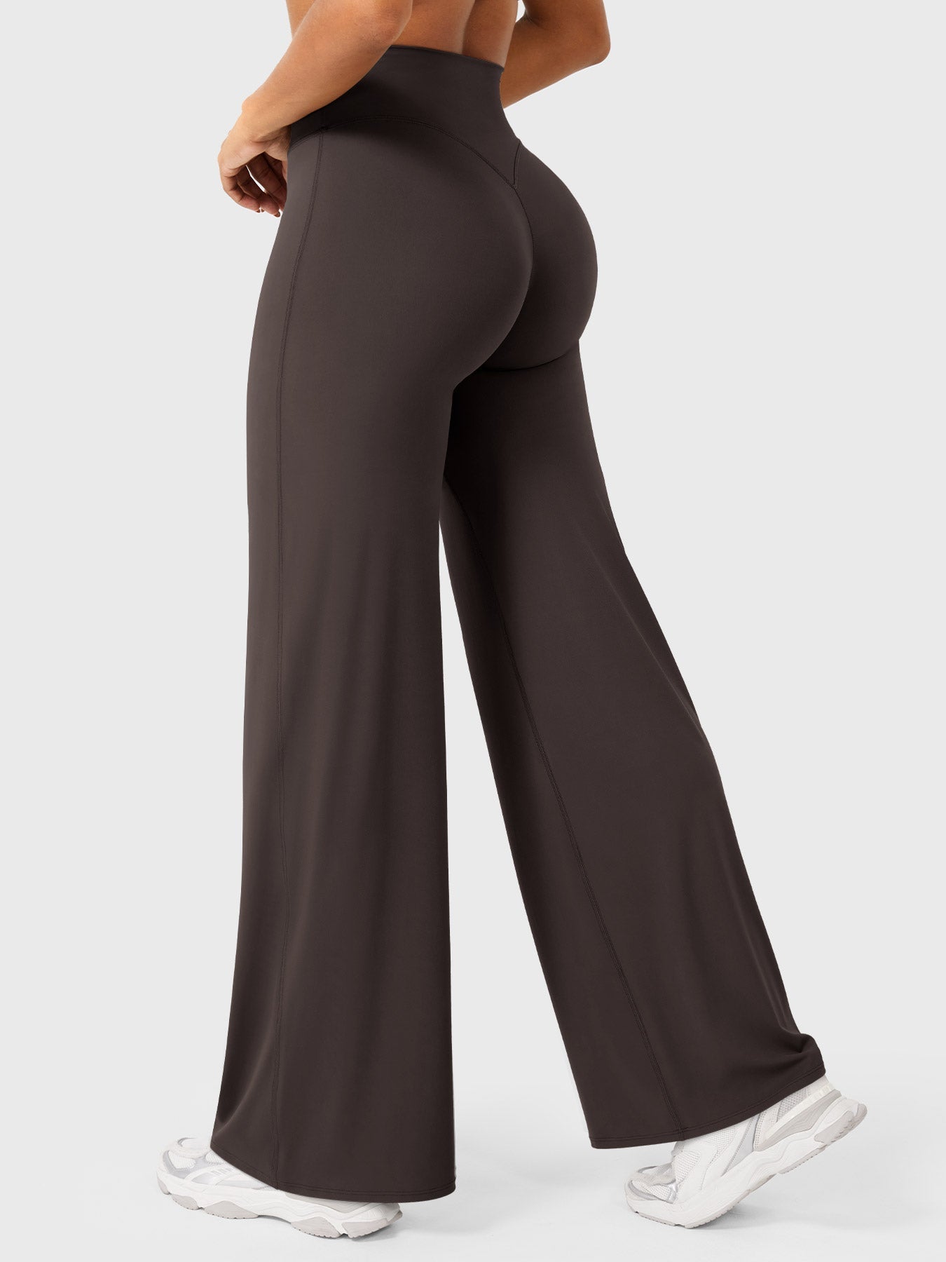 Yeoreo Eddiy | Figurformende Flared Leggings mit ultra bequemem Fit