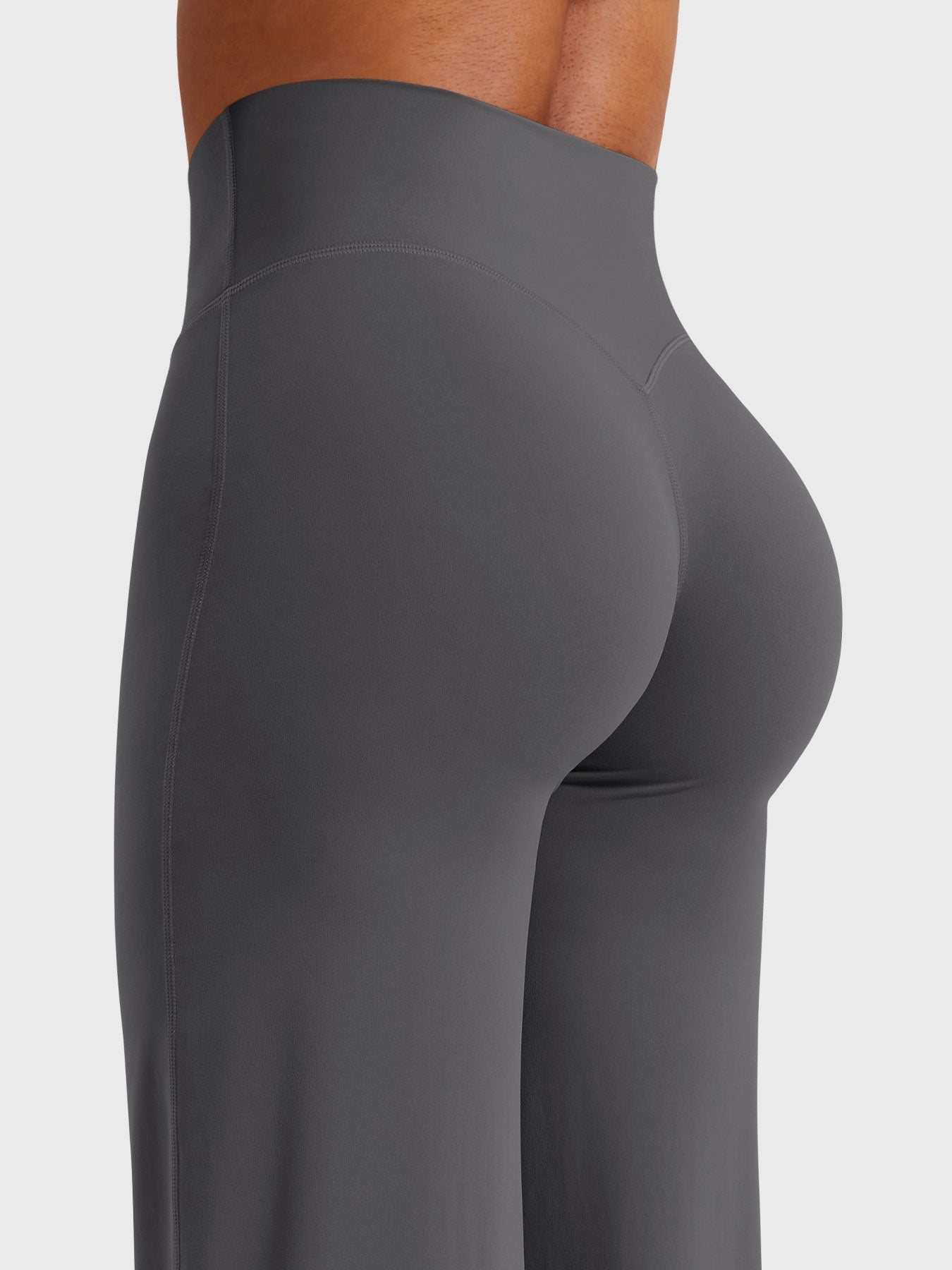 Yeoreo Eddiy | Figurformende Flared Leggings mit ultra bequemem Fit
